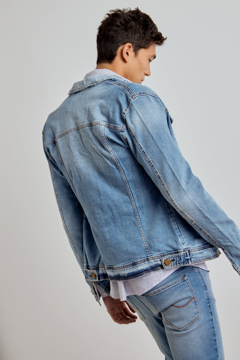 JAQUETA MASCULINA JEANS MÉDIO