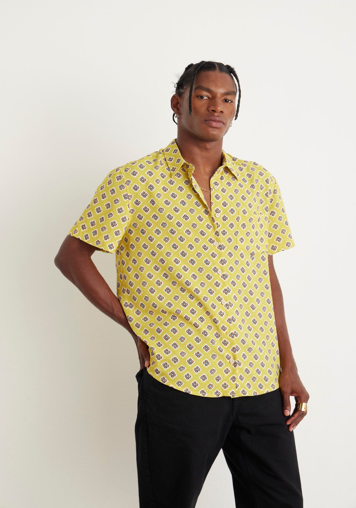 Camisa Estampada Manga Curta Masc Yellow Tie