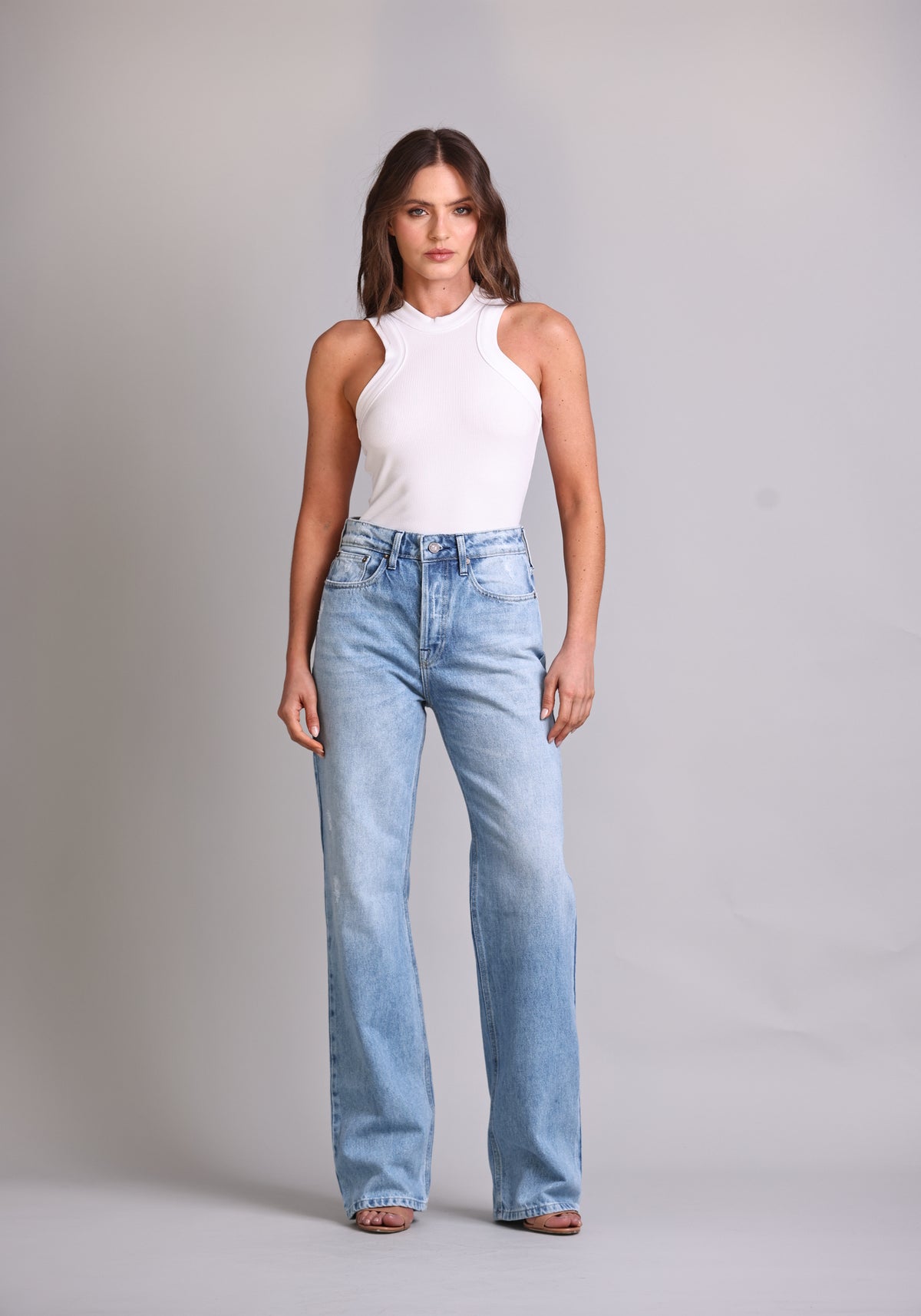 CALCA WIDE LEG ESSENTIAL JEANS CLARO