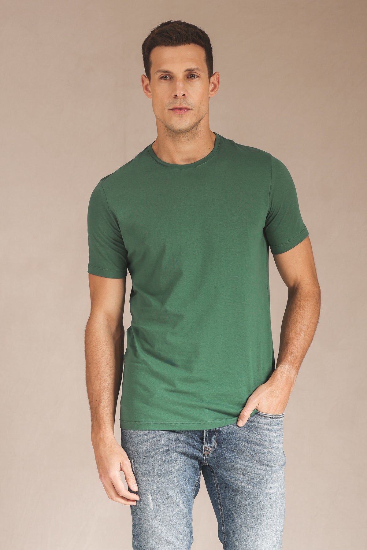 CAMISETA GOLA CARECA MASC - VERDE