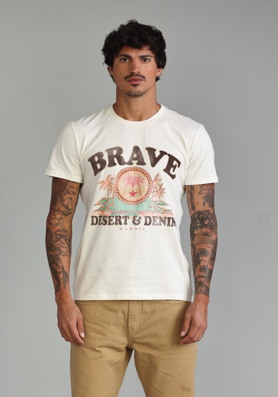 Camiseta Slim Brave Masc