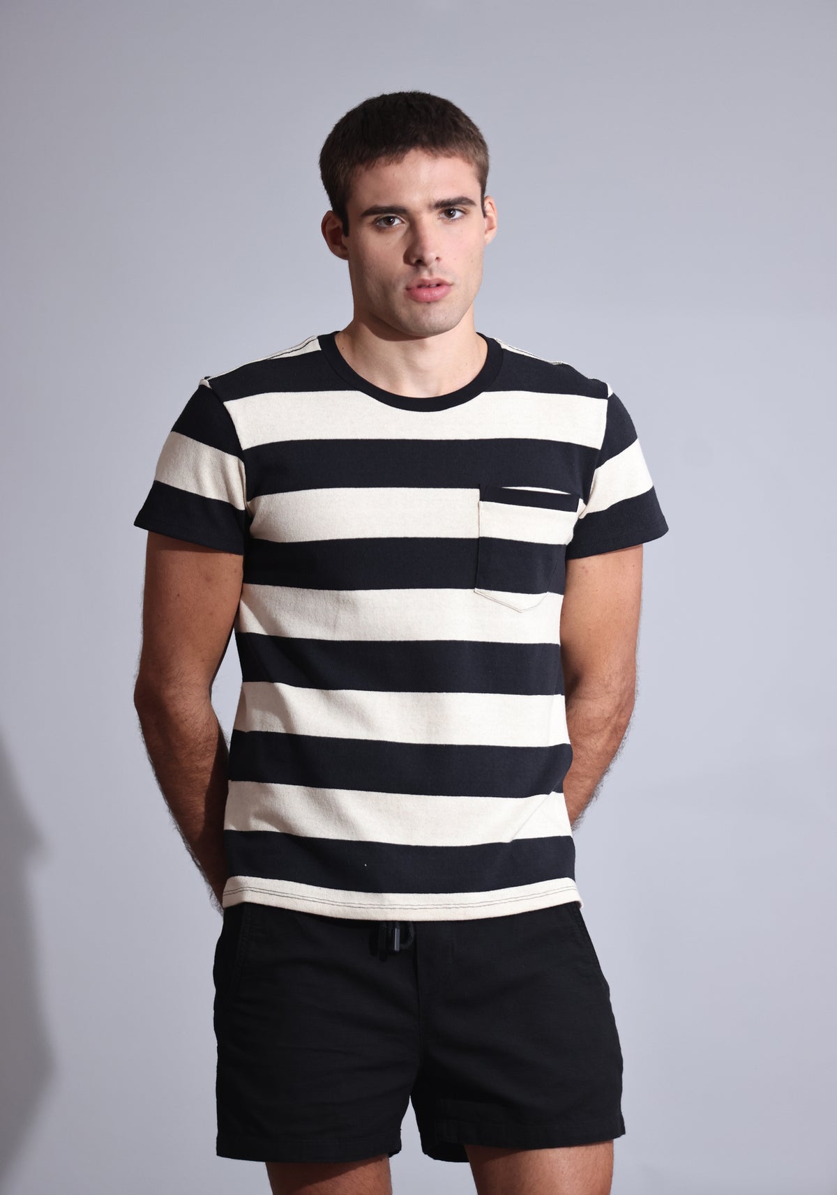 Camiseta Malha Listrada Off White/Preto Masc