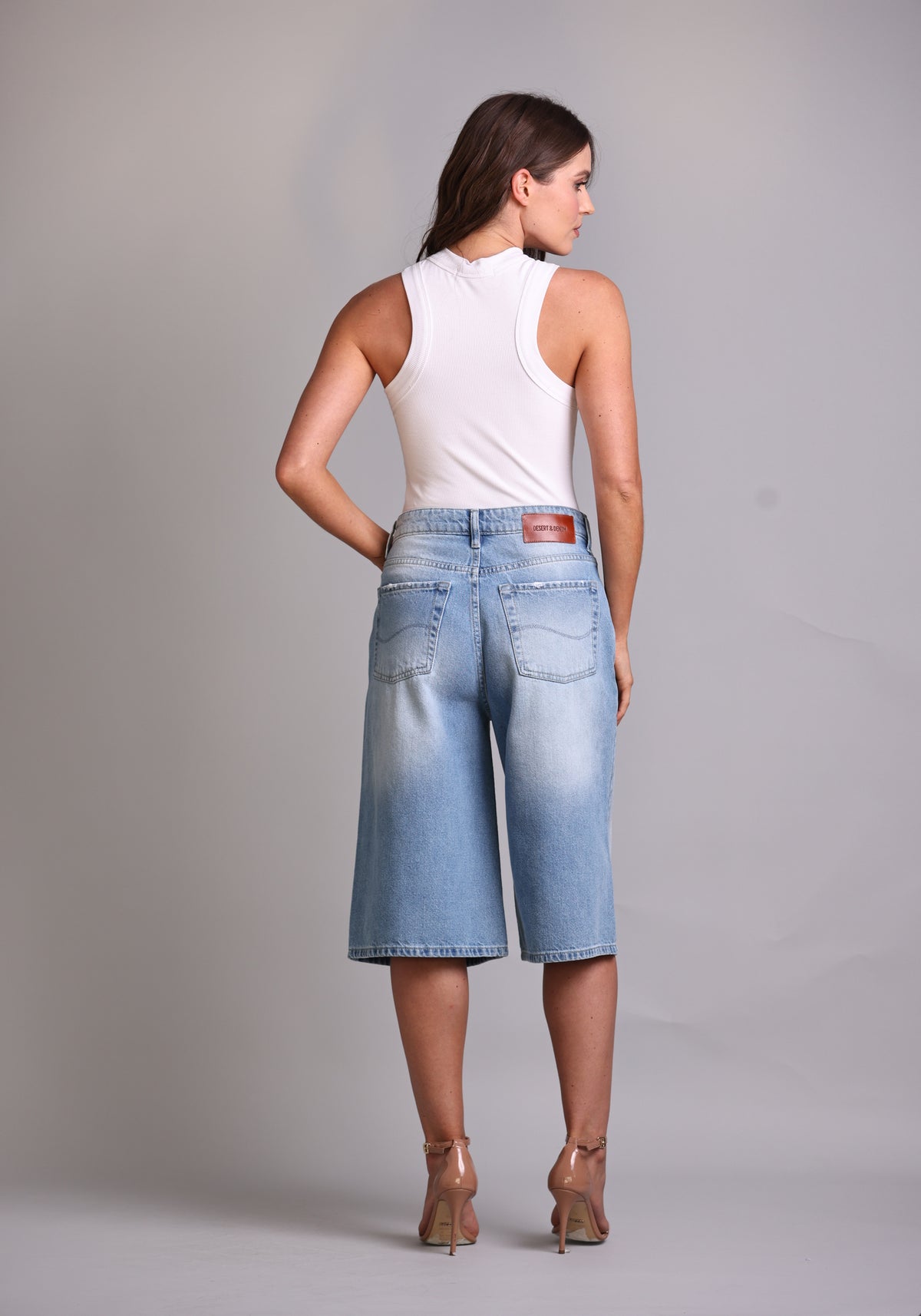 Calça Pantacourt Jeans Claro