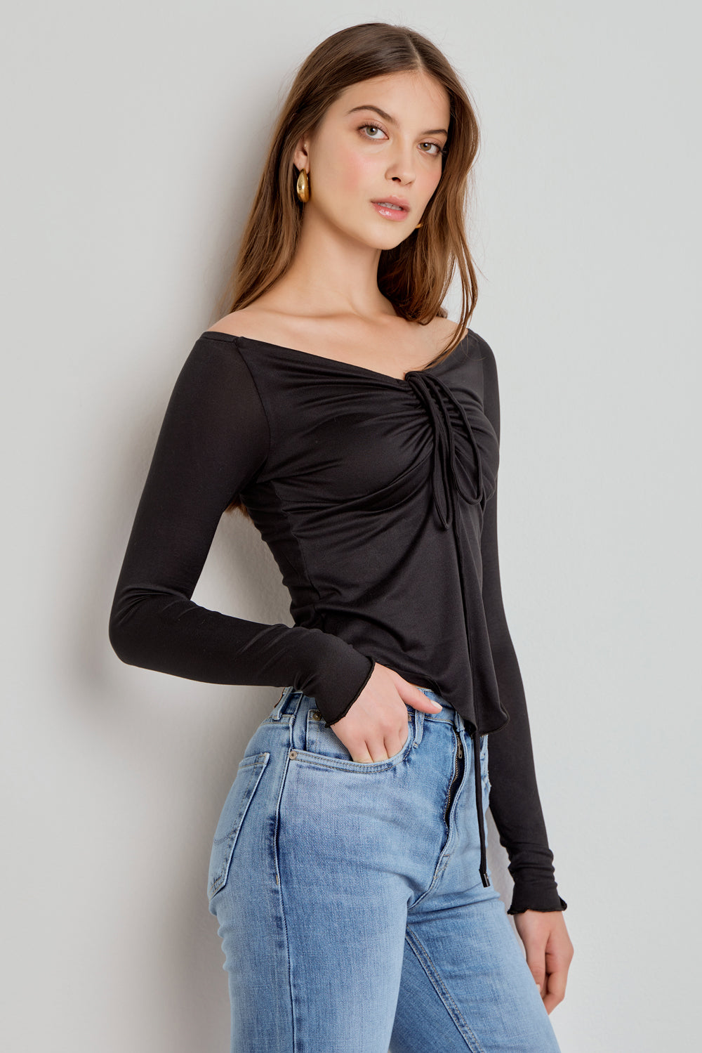 BLUSA MANGA LONGA FRANZIDO DECOTE - PRETA