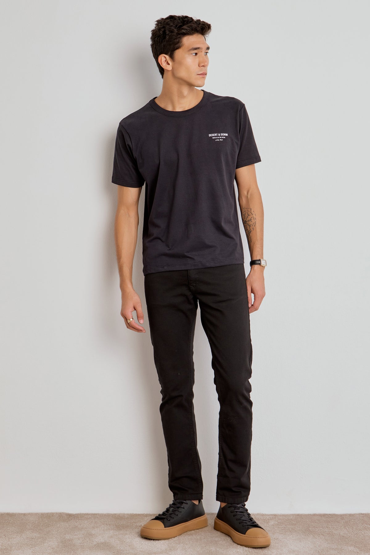 CAMISETA DESERT & DENIM MASC - PRETO