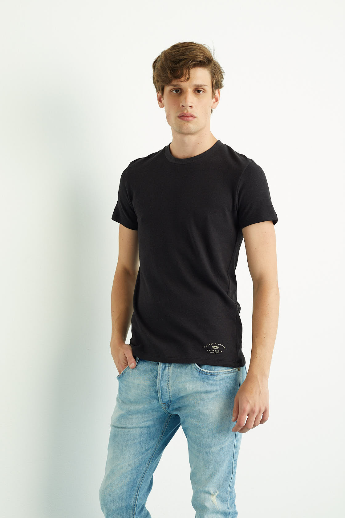 Camiseta Masculina Linho Básica Preta