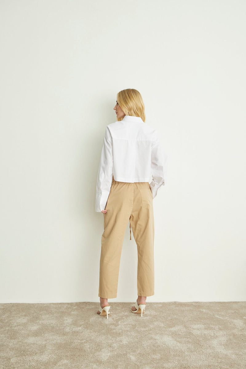 Calça Feminina Relaxed Chino Sarja Areia